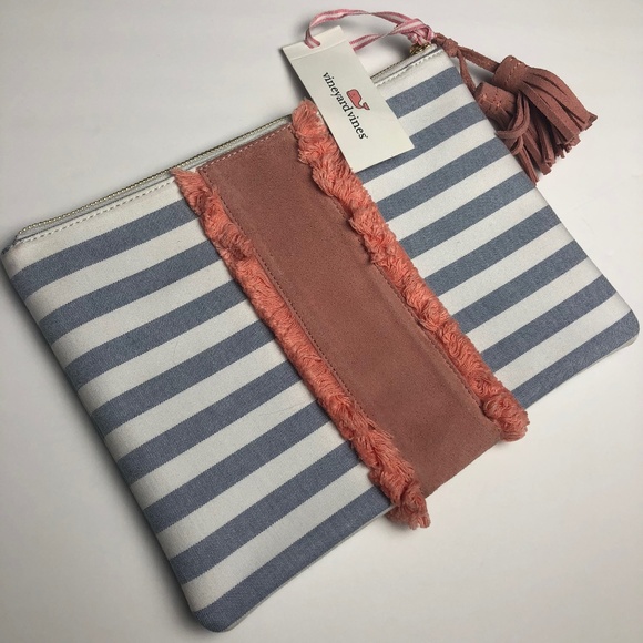 Vineyard Vines Handbags - Vineyard Vines Women’s Moonshine Coastside Clutch